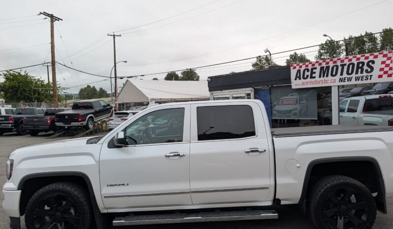 2017 GMC Sierra Denali Crew Cab 4X4 full
