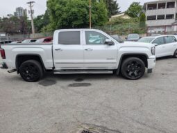 2017 GMC Sierra Denali Crew Cab 4X4 full