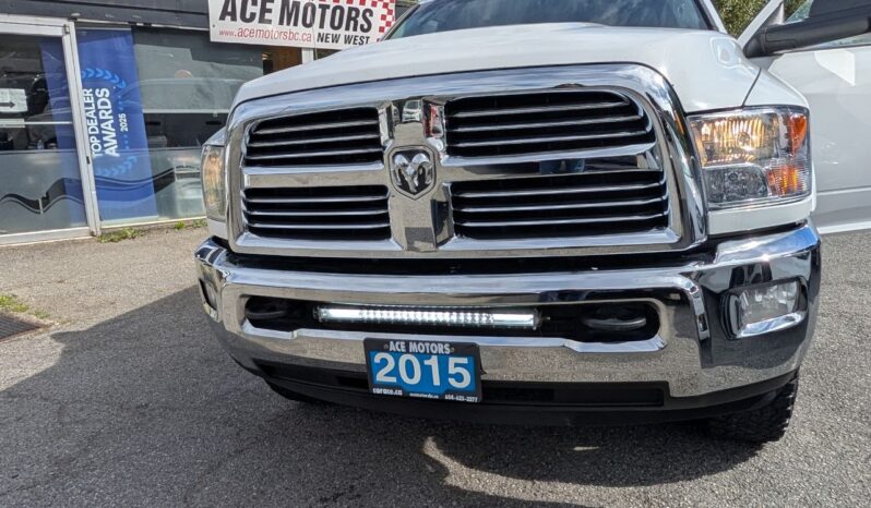 2015 Ram 2500 SLT HD Crew Cab 4×4!!!! full