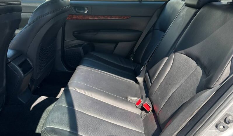2010 Subaru Legacy Limited AWD!! full