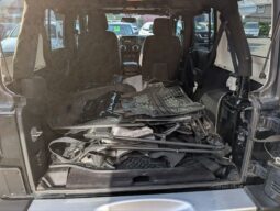 2013 Jeep Wrangler Unlimited  Lift. 35″ tires., full