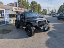2013 Jeep Wrangler Unlimited  Lift. 35″ tires., full