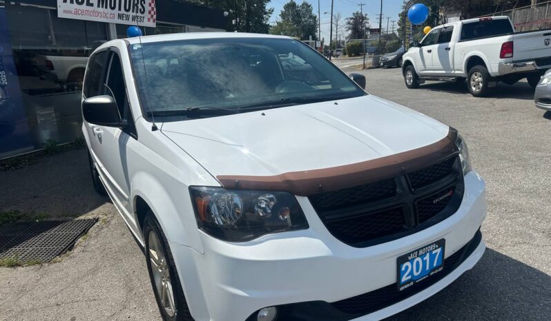 2017 Dodge Grand Caravan SXT Premium Plus full