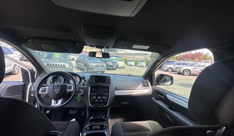 2017 Dodge Grand Caravan SXT Premium Plus full