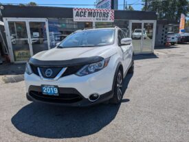 2019 Nissan Qashqai SL AWD!!