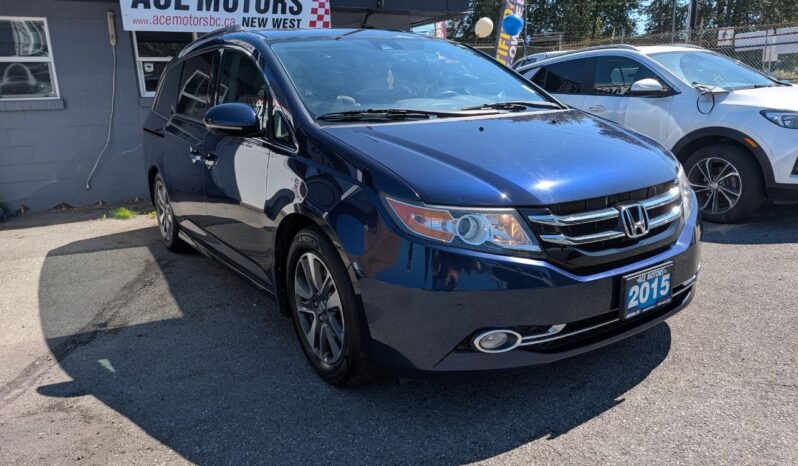 2015 Honda Odyssey Touring 8 Seats!!! full