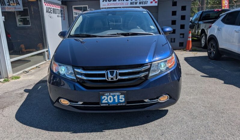2015 Honda Odyssey Touring 8 Seats!!! full