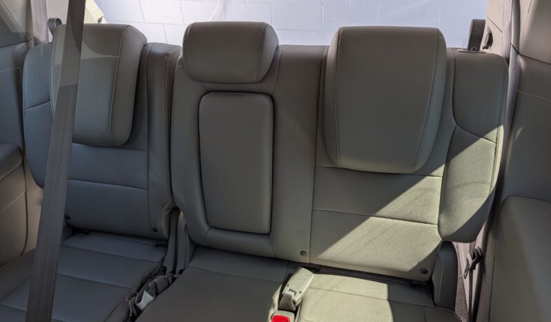 2015 Honda Odyssey Touring 8 Seats!!! full